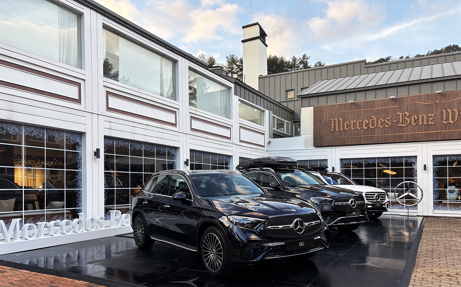 Winter Pop-up Mercedes Benz